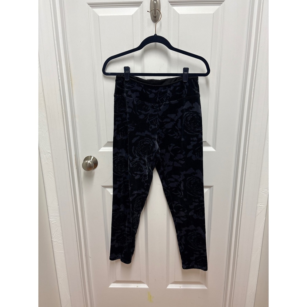 Cuddl Duds Womens Black Velvet Floral Rose Leggings Size M Stretch Ankle Pants